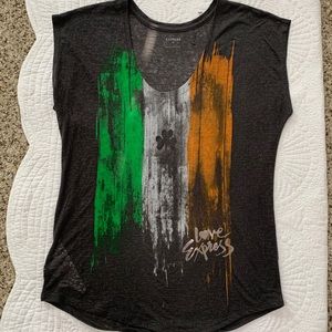 New Express Womens tee small